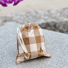 Load image into Gallery viewer, Chiva-Som Gift Bag
